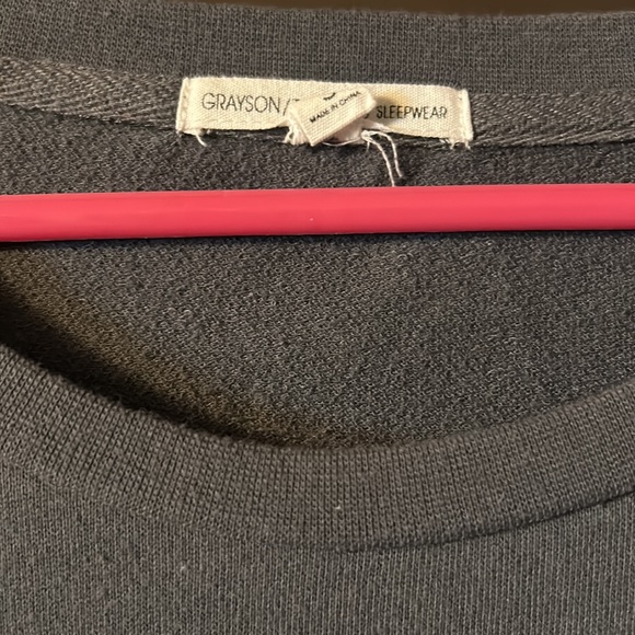 3/$20 Grayson Threads Sleep Lounge Sweatshirt Gray Size S Small - Picture 3 of 4